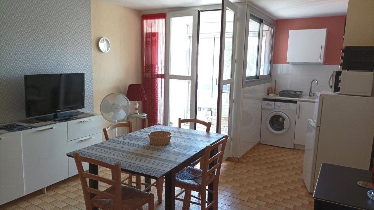 Lara 1 - Grand T2 Loggia Sans Vis-A-Vis Parking - Pres Centre-Port, Ile Des Loisirs, Plage Richelieu Агде Екстериор снимка